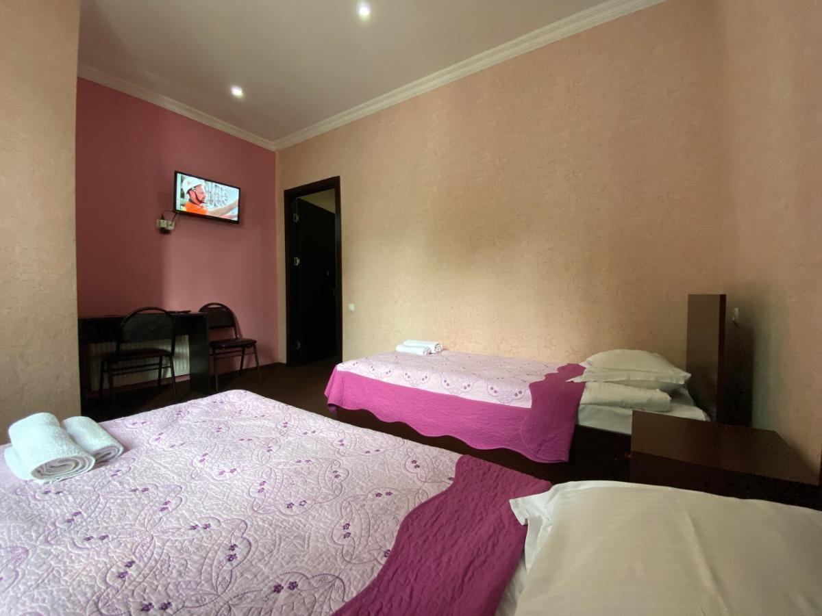 Hotel Shalimar Tbilisi Ngoại thất bức ảnh