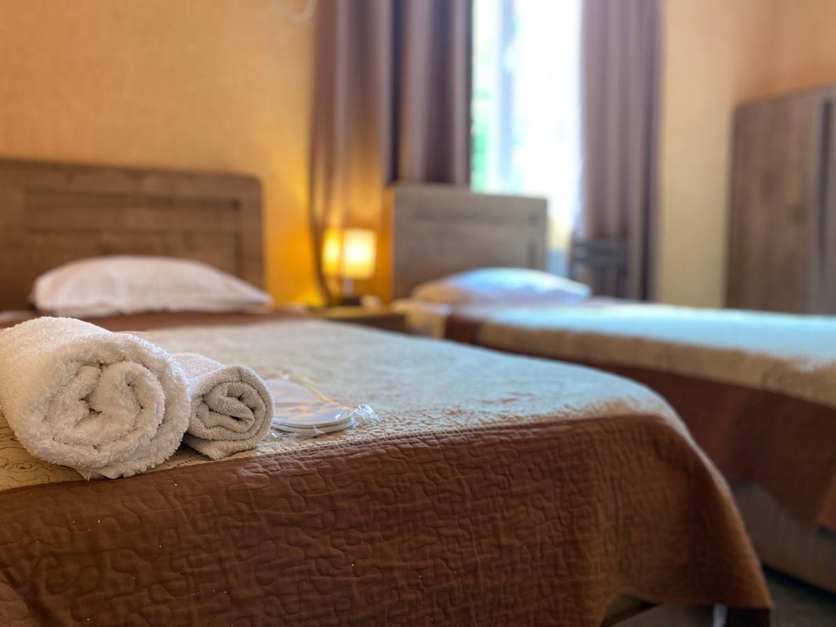 Hotel Shalimar Tbilisi Ngoại thất bức ảnh