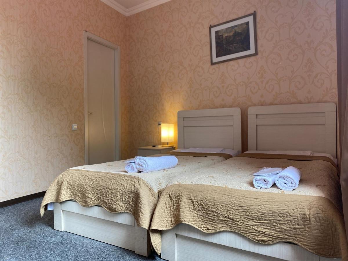 Hotel Shalimar Tbilisi Ngoại thất bức ảnh