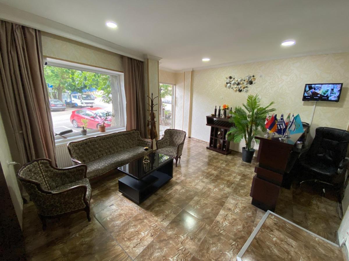 Hotel Shalimar Tbilisi Ngoại thất bức ảnh