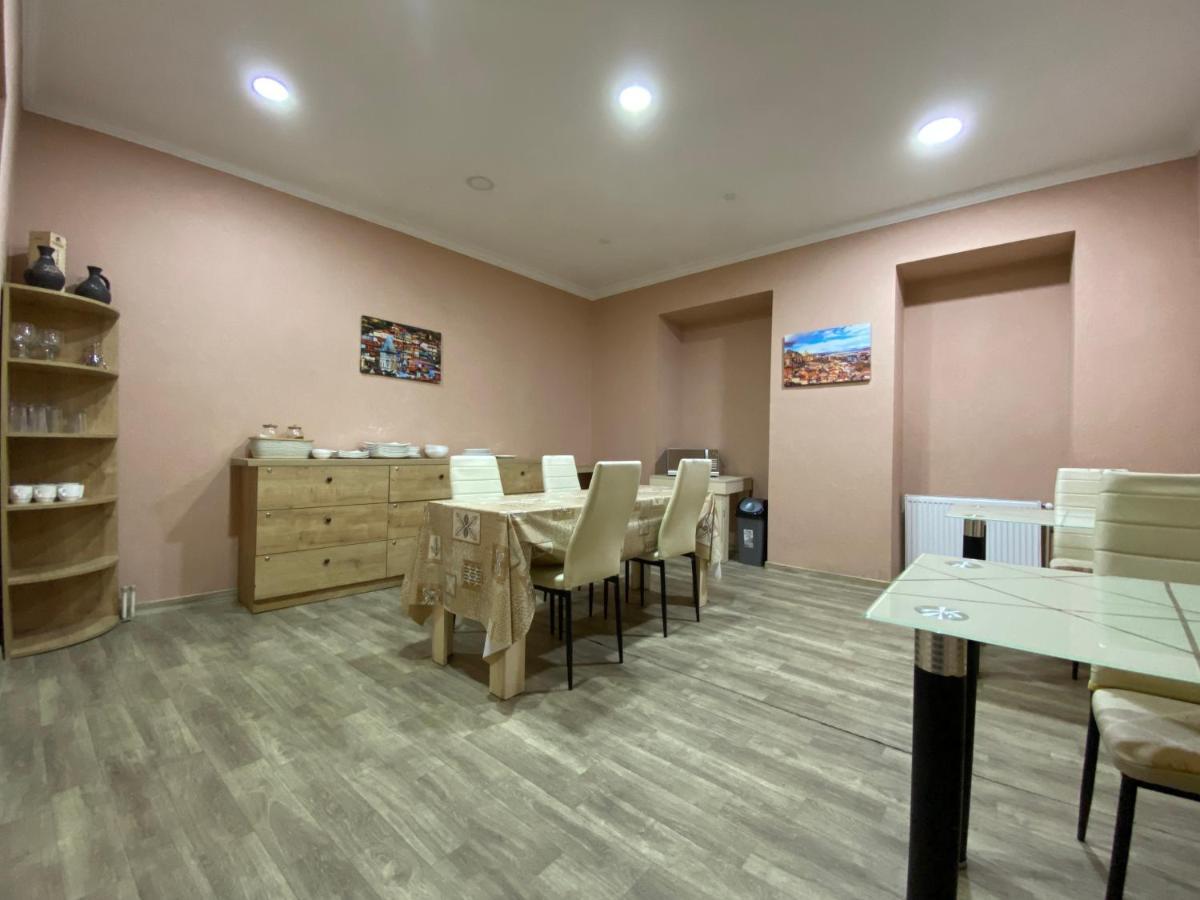 Hotel Shalimar Tbilisi Ngoại thất bức ảnh