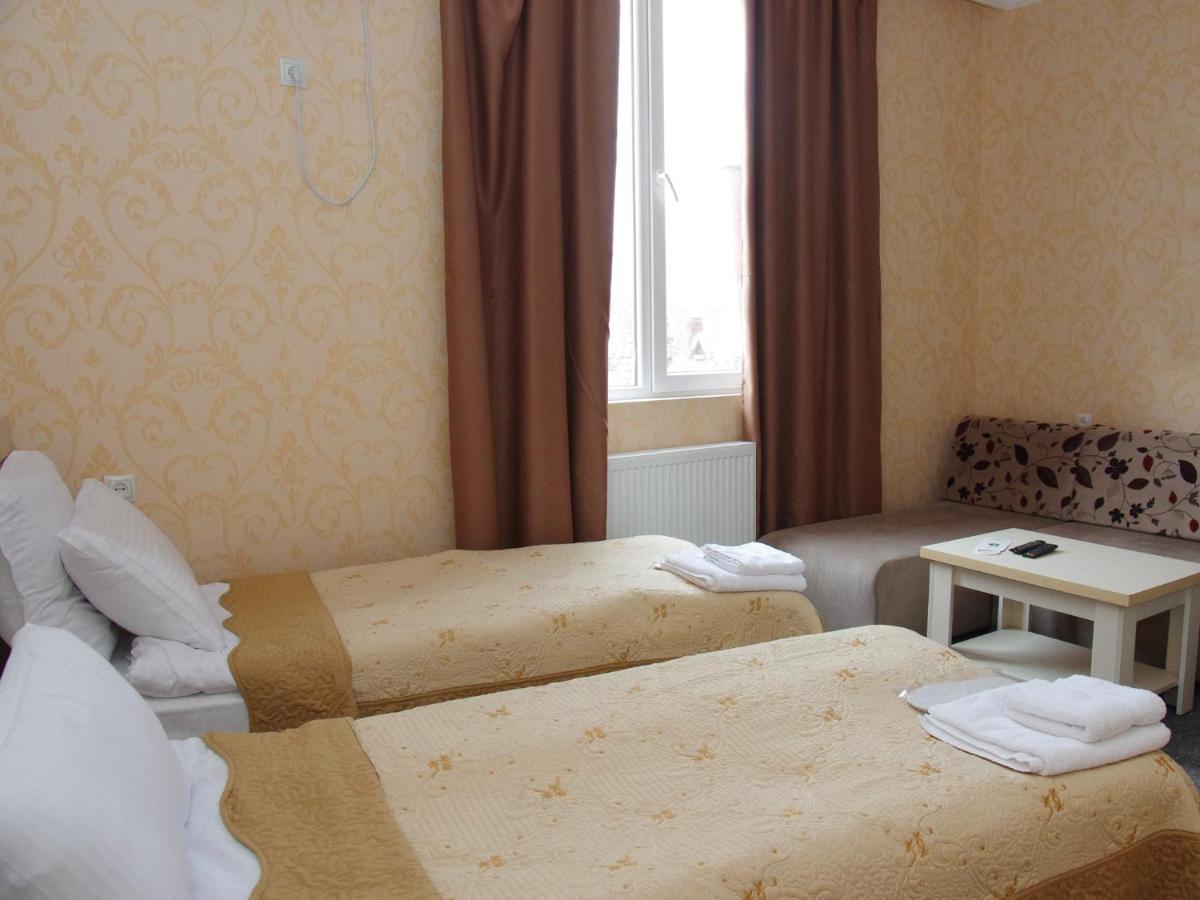 Hotel Shalimar Tbilisi Ngoại thất bức ảnh
